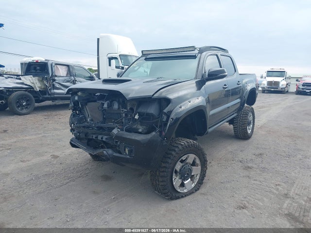Продаж на аукціоні авто 2017 Toyota Tacoma Trd Sport, vin: 3TMCZ5AN3HM046909, номер лоту: 45391827