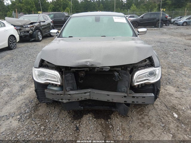 45391839 :رقم المزاد ، 2C3CCAAG4KH610279 vin ، 2019 Chrysler 300 Touring مزاد بيع