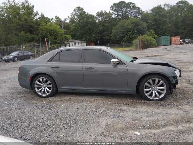 45391839 :رقم المزاد ، 2C3CCAAG4KH610279 vin ، 2019 Chrysler 300 Touring مزاد بيع