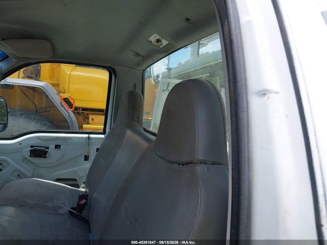 Продаж на аукціоні авто 2000 Ford F-450 Lariat/xl/xlt, vin: 1FDXF46F1YEA49329, номер лоту: 45391847
