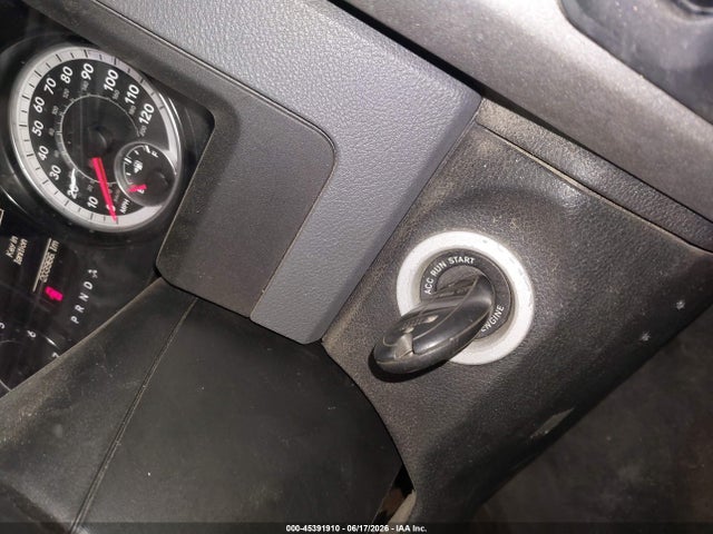 45391910 :رقم المزاد ، 1C6RR7FG9GS353580 vin ، 2016 Ram 1500 Express مزاد بيع