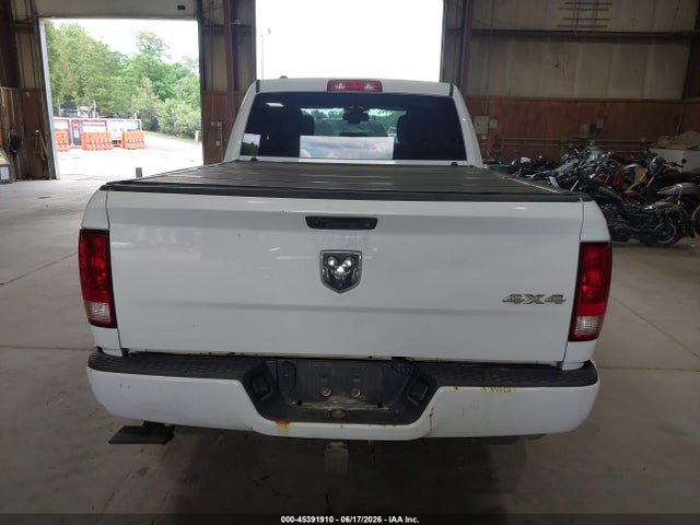 45391910 :رقم المزاد ، 1C6RR7FG9GS353580 vin ، 2016 Ram 1500 Express مزاد بيع