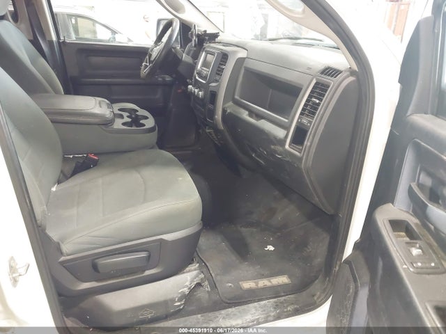 45391910 :رقم المزاد ، 1C6RR7FG9GS353580 vin ، 2016 Ram 1500 Express مزاد بيع