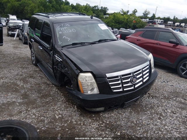 2007 Cadillac Escalade მანქანა იყიდება აუქციონზე, vin: 1GYFK63857R346375, აუქციონის ნომერი: 45391913