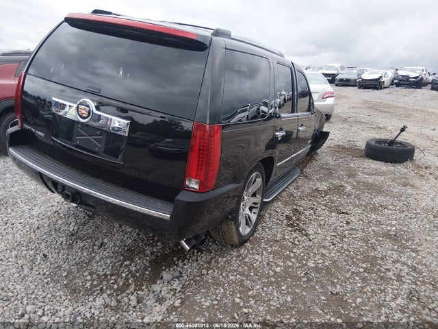 2007 Cadillac Escalade მანქანა იყიდება აუქციონზე, vin: 1GYFK63857R346375, აუქციონის ნომერი: 45391913