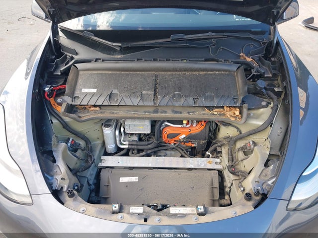 45391930 :رقم المزاد ، 7SAYGDEE5NF398442 vin ، 2022 Tesla Model Y Long Range Dual Motor All-wheel Drive مزاد بيع