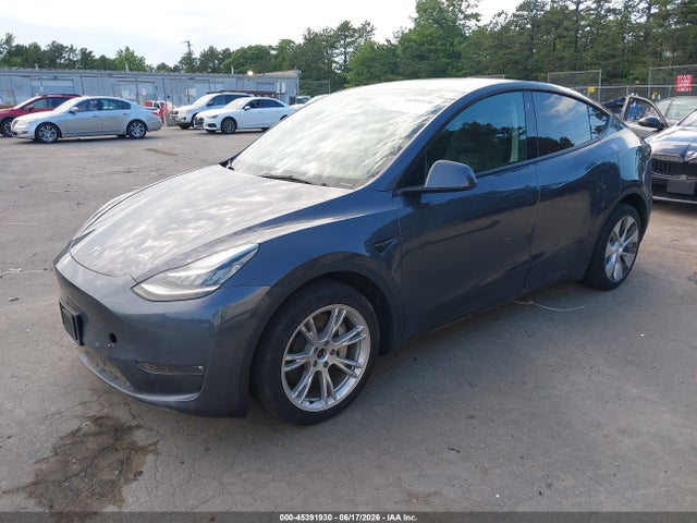 45391930 :رقم المزاد ، 7SAYGDEE5NF398442 vin ، 2022 Tesla Model Y Long Range Dual Motor All-wheel Drive مزاد بيع