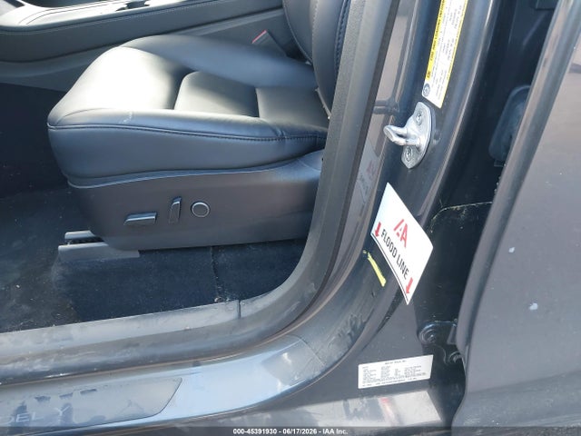 Продаж на аукціоні авто 2022 Tesla Model Y Long Range Dual Motor All-wheel Drive, vin: 7SAYGDEE5NF398442, номер лоту: 45391930