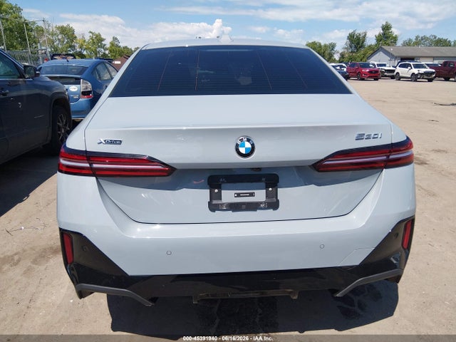 Продаж на аукціоні авто 2024 Bmw 530i Xdrive, vin: WBA53FJ05RCT09096, номер лоту: 45391940