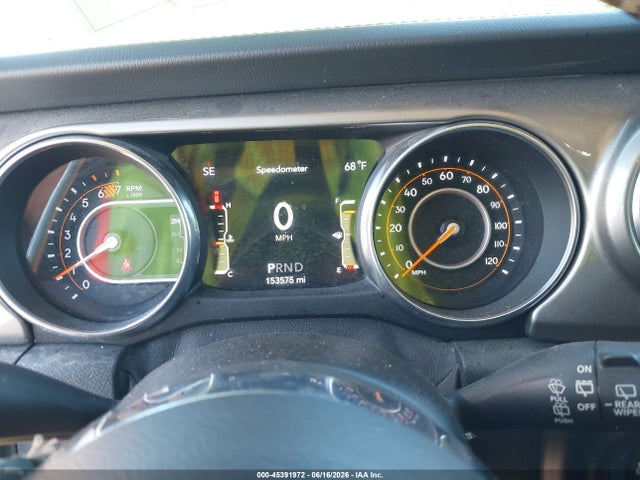 1C4HJXEN7LW151870 Jeep Wrangler Unlimited Sahara 4x4