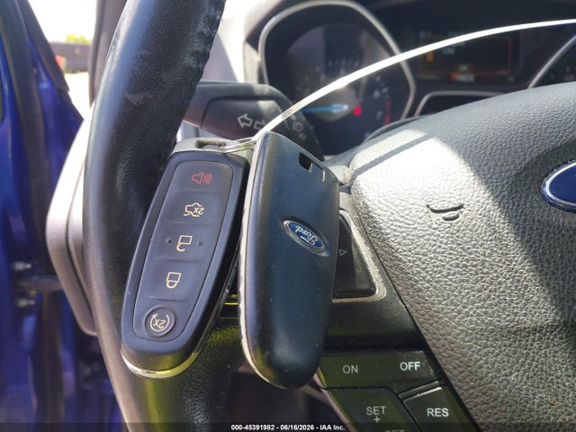 Aukcja sprzedaży 2015 Ford Focus Titanium, vin: 1FADP3J28FL275241, numer aukcji: 45391982