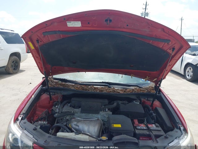 4T1BF1FK1EU748581 Toyota CAMRY SE