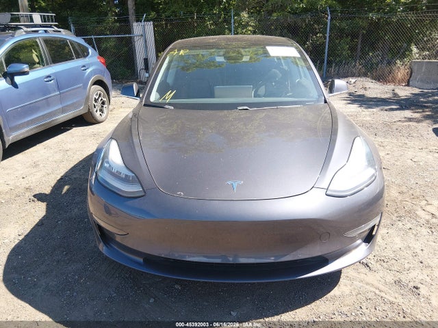 Tesla Model 3 Long Range/mid Range 2018 5YJ3E1EA3JF023975 Image 12
