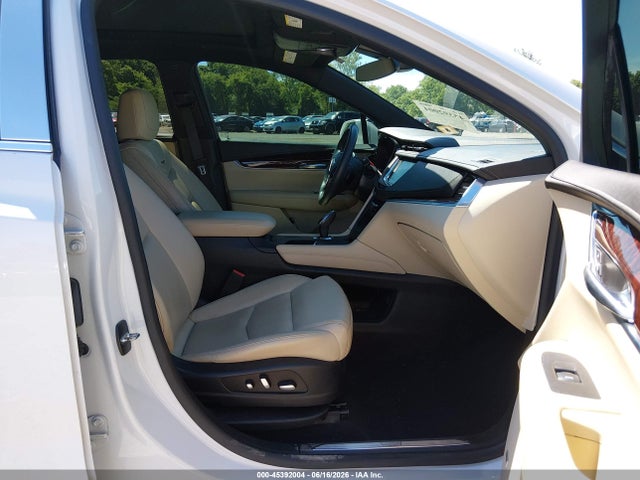 Продаж на аукціоні авто 2017 Cadillac Xt5 Premium Luxury, vin: 1GYKNERS6HZ218151, номер лоту: 45392004