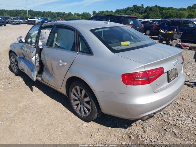 Продажа на аукционе авто 2013 Audi A4 2.0t Premium, vin: WAUBFAFL7DN043951, номер лота: 45392034