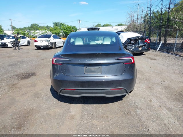 5YJ3E1EA8SF021138 Tesla Model 3 Long Range Rear-wheel Drive/standard Rear-wheel Drive