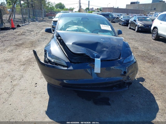 5YJ3E1EA8SF021138 Tesla Model 3 Long Range Rear-wheel Drive/standard Rear-wheel Drive