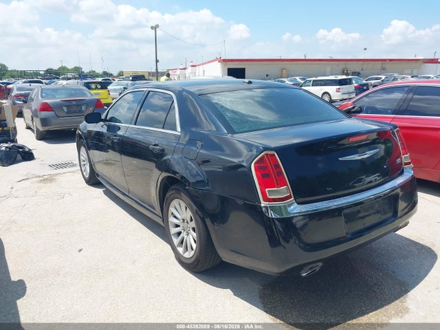 Продажа на аукционе авто 2012 Chrysler 300, vin: 2C3CCAAG3CH312095, номер лота: 45392089