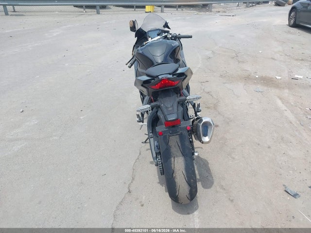 2026 Kawasaki Zx1000 მანქანა იყიდება აუქციონზე, vin: JKBZXXB16TA000722, აუქციონის ნომერი: 45392101