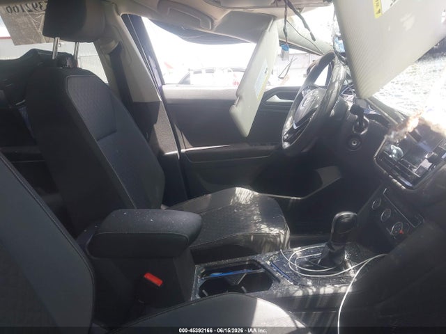 Продажа на аукционе авто 2021 Volkswagen Tiguan 2.0t S, vin: 3VV1B7AXXMM030663, номер лота: 45392166