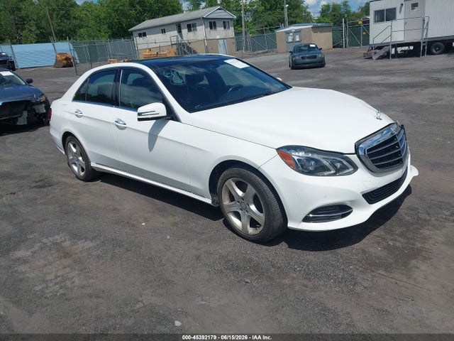 45392179 :رقم المزاد ، WDDHF8JB9GB180485 vin ، 2016 Mercedes-benz E 350 4matic مزاد بيع