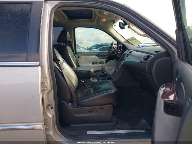 Aukcja sprzedaży 2008 Cadillac Escalade Esv Standard, vin: 1GYFK66848R243235, numer aukcji: 45392185