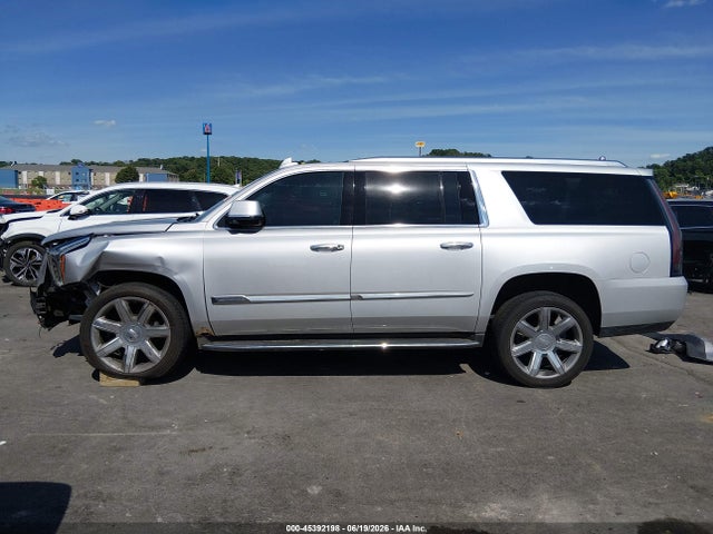 45392198 :رقم المزاد ، 1GYS4HKJ9GR285704 vin ، 2016 Cadillac Escalade Esv Luxury Collection مزاد بيع