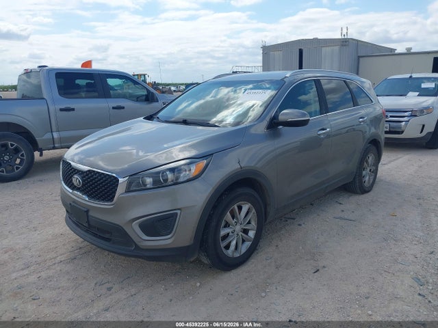 Продажа на аукционе авто 2017 Kia Sorento 2.4l Lx, vin: 5XYPG4A34HG256075, номер лота: 45392225