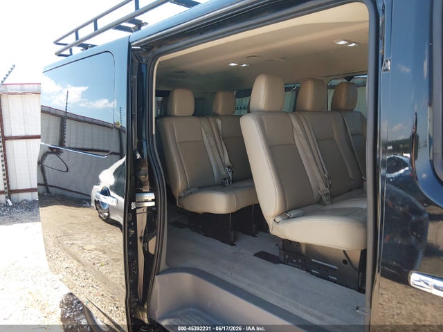 5BZAF0AA0KN852378 Nissan Nv Passenger Nv3500 Hd Sl V8
