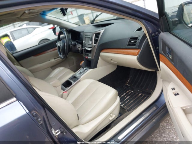 45392233 :رقم المزاد ، 4S4BRCKC1D3249107 vin ، 2013 Subaru Outback 2.5i Limited مزاد بيع