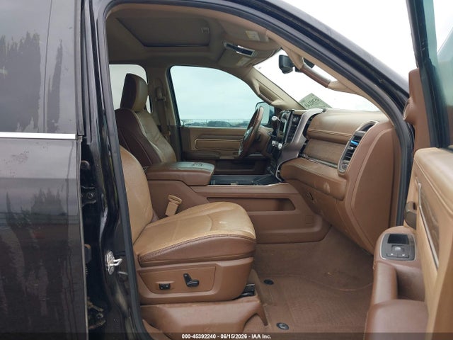 45392240 :رقم المزاد ، 3C6UR5GL4KG709072 vin ، 2019 Ram 2500 Longhorn  4x4 6'4 Box مزاد بيع