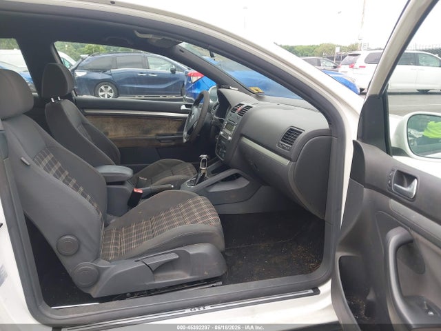 45392297 :رقم المزاد ، WVWEV71K98W090581 vin ، 2008 Volkswagen Gti 2-door مزاد بيع