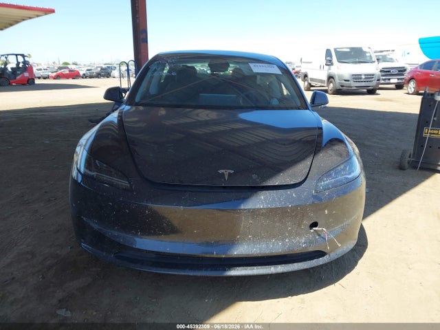 Tesla Model 3 Long Range Dual Motor All-wheel Drive 2024 5YJ3E1EB3RF744690 Image 11