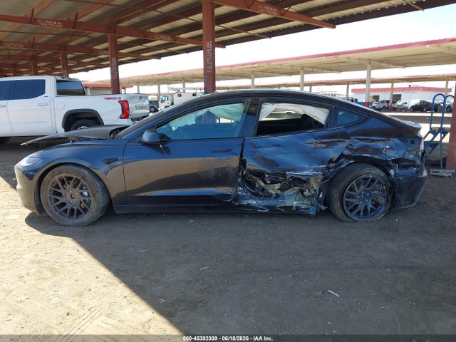 Tesla Model 3 Long Range Dual Motor All-wheel Drive 2024 5YJ3E1EB3RF744690 Image 13