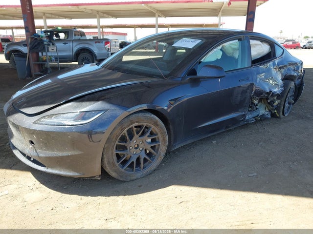 Tesla Model 3 Long Range Dual Motor All-wheel Drive 2024 5YJ3E1EB3RF744690 Image 2