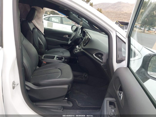 Chrysler Voyager Lx 2025 2C4RC1CGXSR611501 Image 5