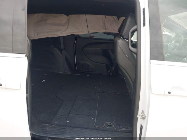Chrysler Voyager Lx 2025 2C4RC1CGXSR611501 Image 8