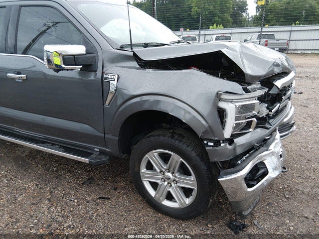 Ford F-150 Lariat 2025 1FTFW5L52SKD35037 Image 12