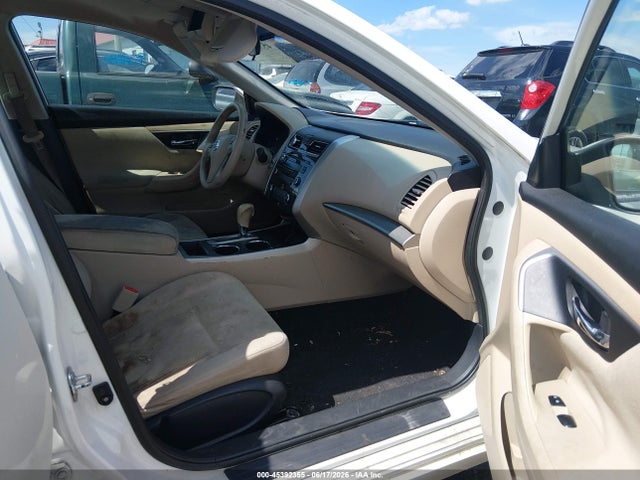 Nissan Altima 2.5 S 2015 1N4AL3AP0FC187472 Image 5