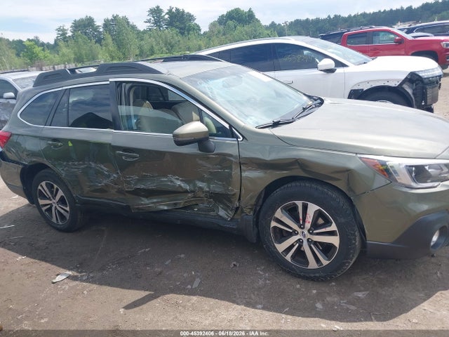 Subaru Outback 2.5i Limited 2018 4S4BSAKC5J3368010 Image 13