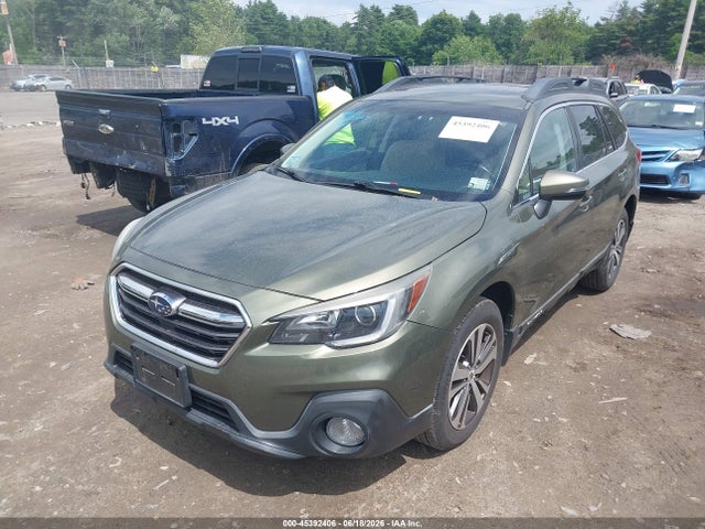 Subaru Outback 2.5i Limited 2018 4S4BSAKC5J3368010 Image 2