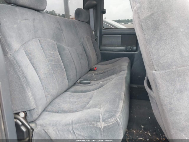 Продажа на аукционе авто 2000 Chevrolet Silverado 1500 Ls, vin: 2GCEC19T4Y1205207, номер лота: 45392420