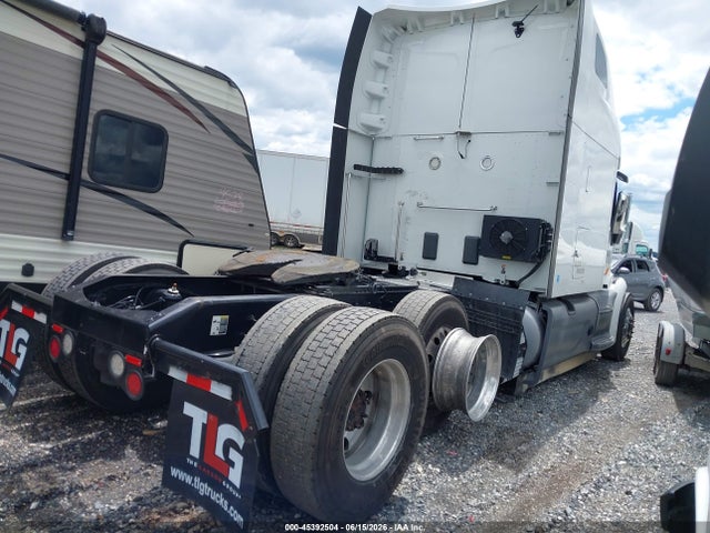 Auction sale of the 2020 Peterbilt 579, vin: 1XPBD49X3LD657858, lot number: 45392504
