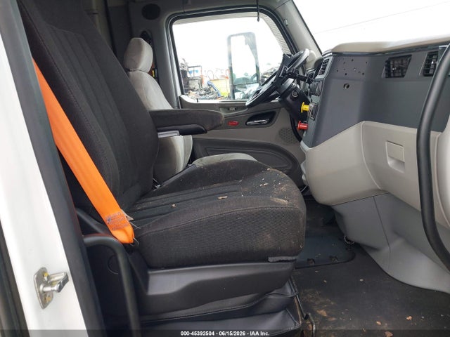 Auction sale of the 2020 Peterbilt 579, vin: 1XPBD49X3LD657858, lot number: 45392504