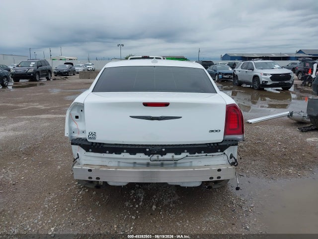Продажа на аукционе авто 2021 Chrysler 300 Touring L, vin: 2C3CCAAGXMH675981, номер лота: 45392503