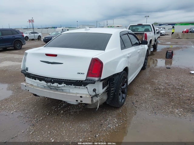Продажа на аукционе авто 2021 Chrysler 300 Touring L, vin: 2C3CCAAGXMH675981, номер лота: 45392503