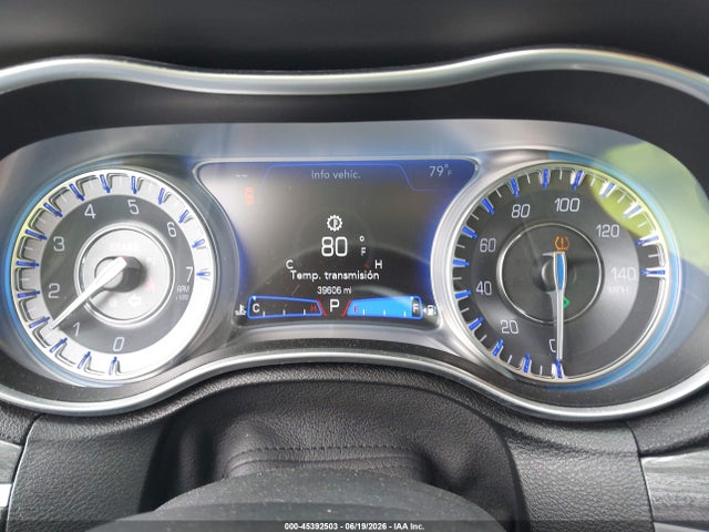 Продажа на аукционе авто 2021 Chrysler 300 Touring L, vin: 2C3CCAAGXMH675981, номер лота: 45392503
