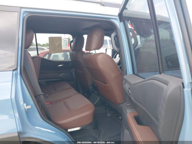 Продажа на аукционе авто 2025 Toyota Land Cruiser, vin: JTEABFAJ6SK037081, номер лота: 45392564