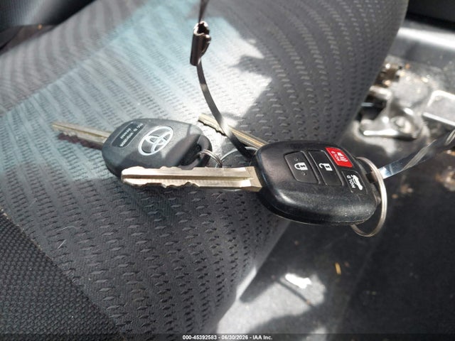 Aukcja sprzedaży 2017 Toyota Camry Le, vin: 4T1BF1FK5HU779210, numer aukcji: 45392583