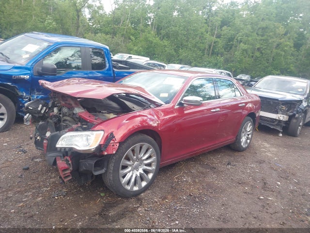 45392586 :رقم المزاد ، 2C3CCAAG2EH352588 vin ، 2014 Chrysler 300 Uptown Edition مزاد بيع